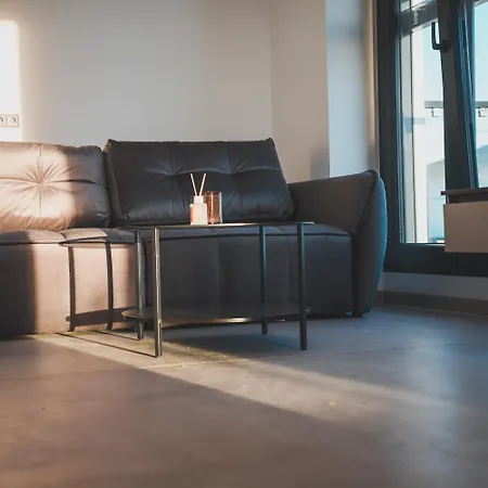 K&t Estate & - Flughafennahe Gaestesuite