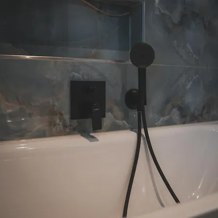 Appartement K&t Estate & - Flughafennahe Gaestesuite